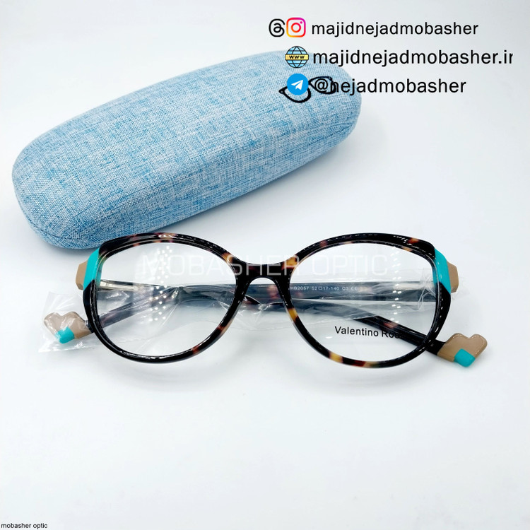 عینک طبی زنانه و تینیجر مارک ولنتینو روسی