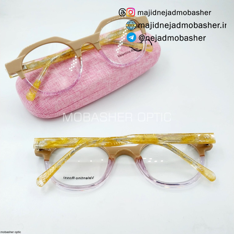 عینک طبی زنانه و تینیجر مارک ولنتینو روسی