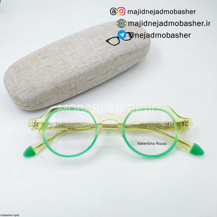 عینک طبی زنانه و تینیجر مارک ولنتینو روسی