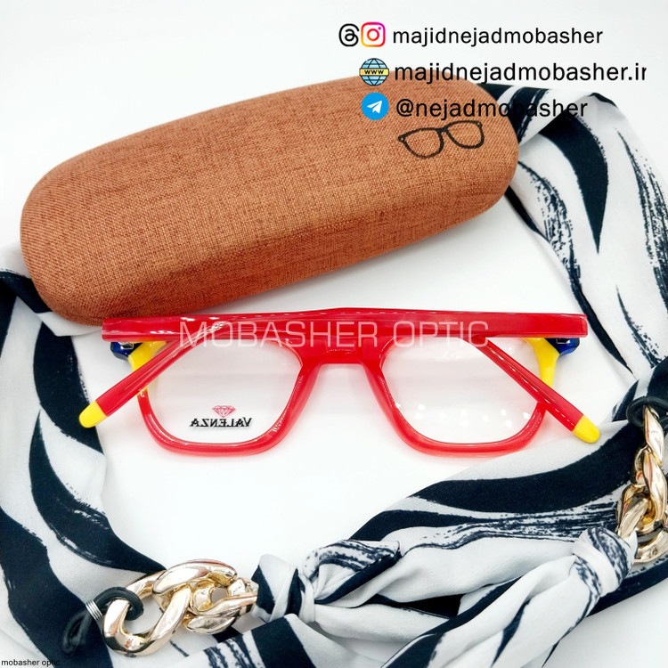 عینک طبی زنانه و تینیجرمارک والنزا