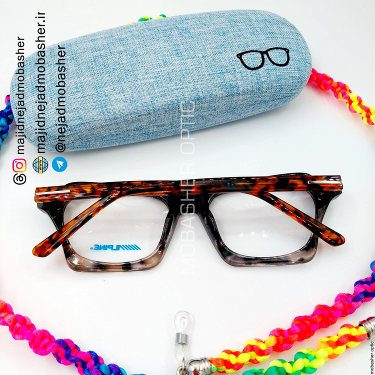 عینک طبی زنانه مارک آلپاین